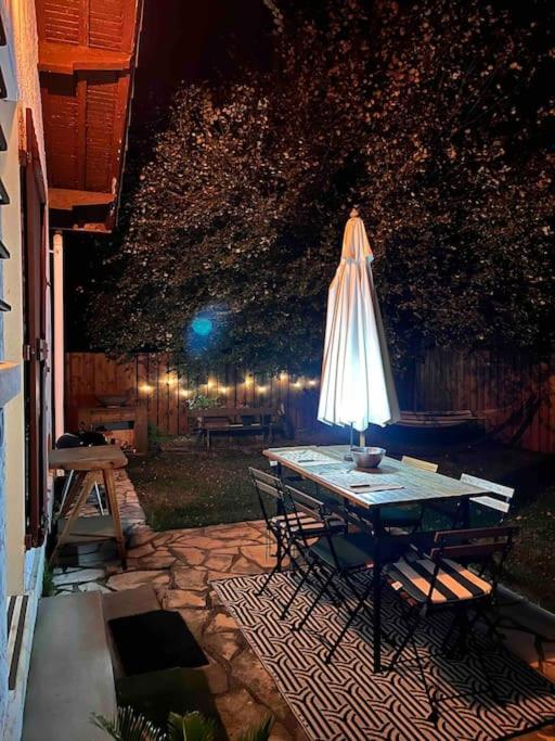 Agreable Maison Landaise Proche Du Lac Сангине Екстериор снимка